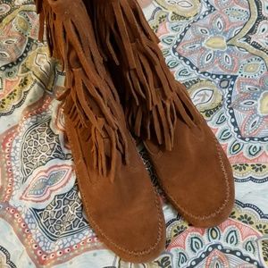 Lauren Conrad Moccasin Fringe Boots